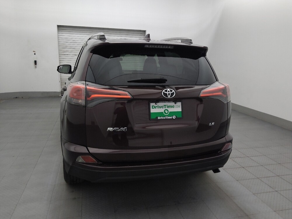 2018 Toyota RAV4 in Metairie, LA 70006 - 18142593 6