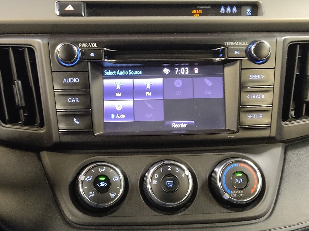 2018 Toyota RAV4 in Metairie, LA 70006 - 18142593 25