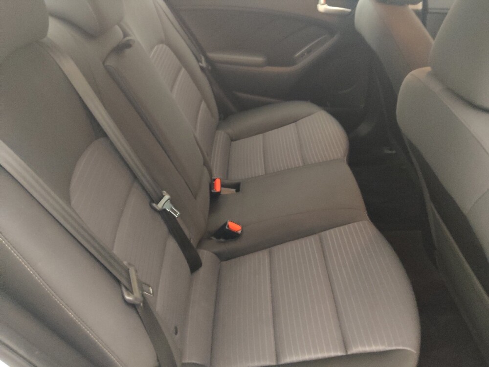 2018 Kia Forte in Tallahassee, FL 32304 - 18142596 19