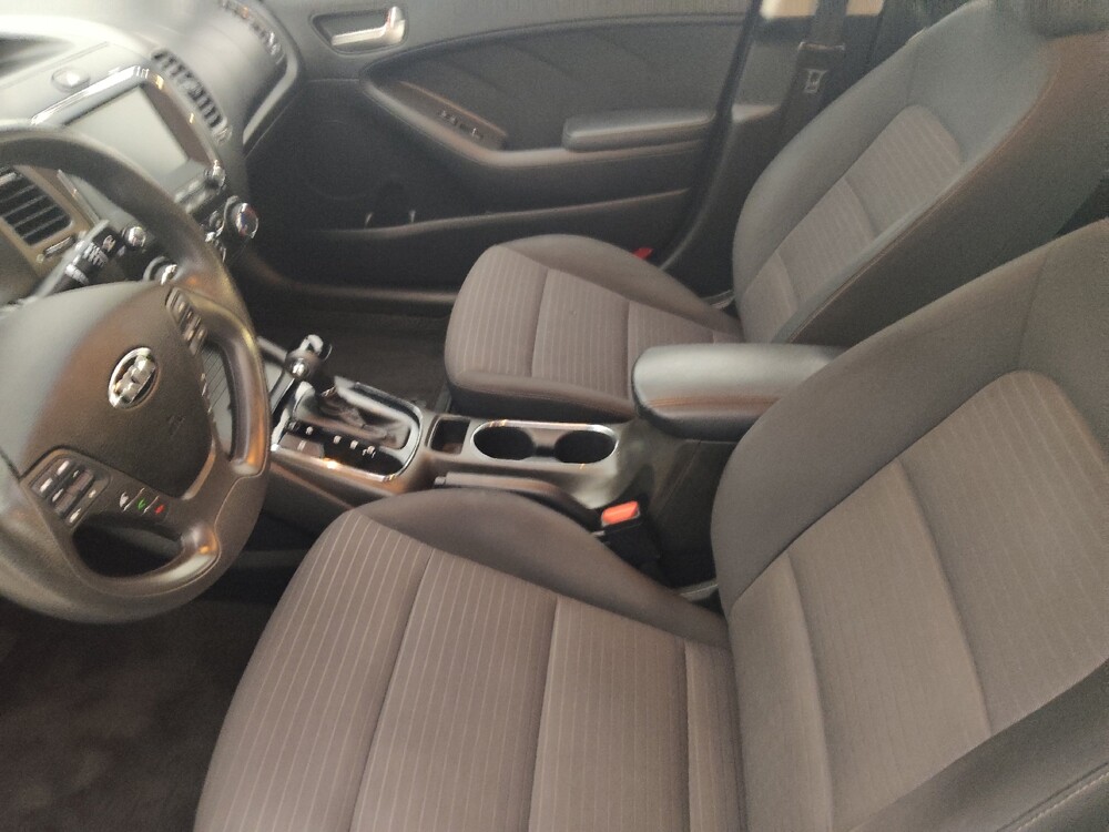 2018 Kia Forte in Tallahassee, FL 32304 - 18142596 17