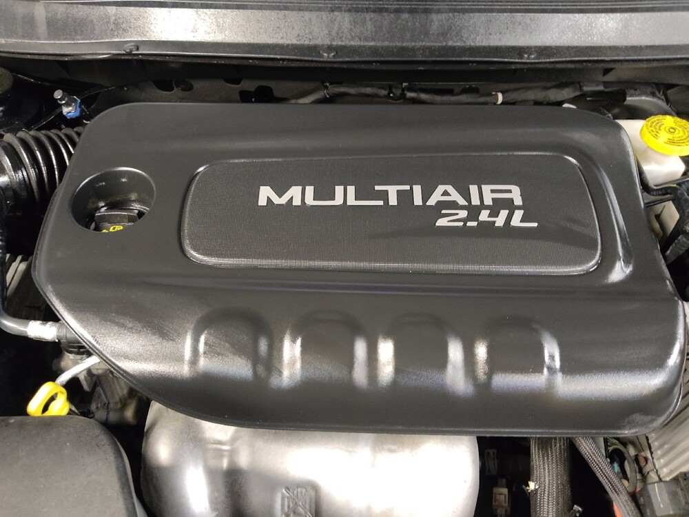 2019 Jeep Cherokee in Metairie, LA 70006 - 18142598 30