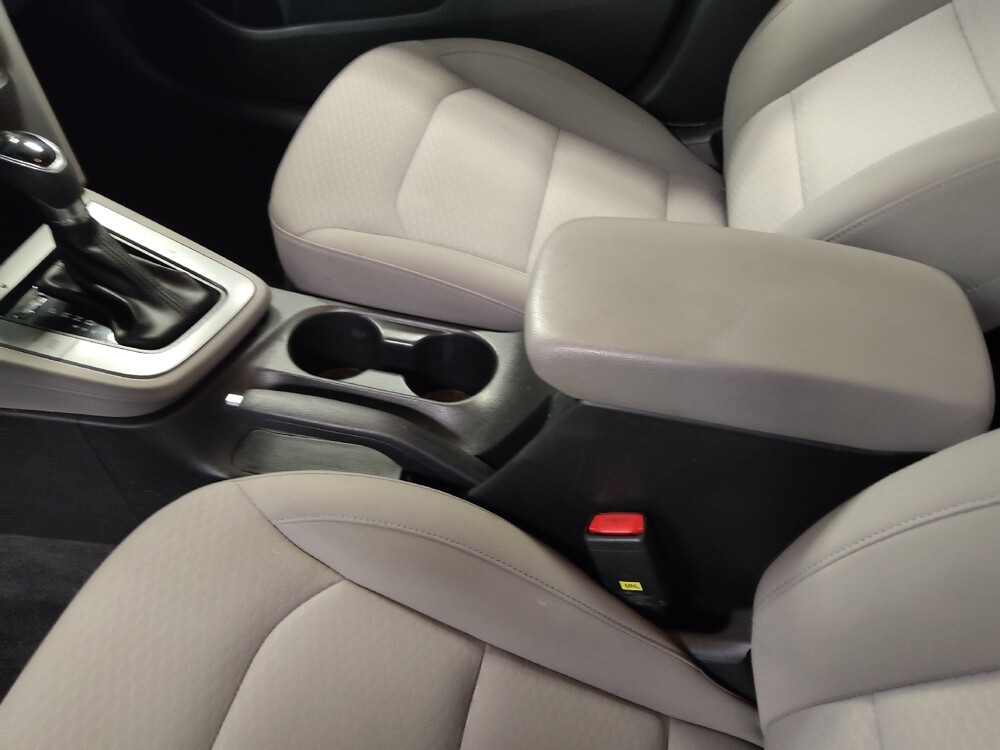 2019 Hyundai Elantra in Tampa, FL 33612 - 18142599 26