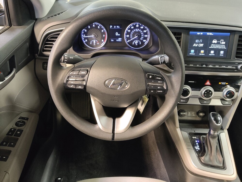 2019 Hyundai Elantra in Tampa, FL 33612 - 18142599 22
