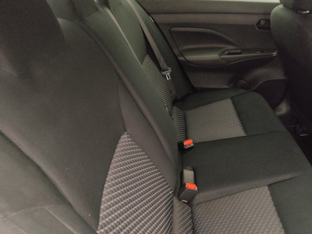 2021 Nissan Versa in Tampa, FL 33612 - 18142603 19