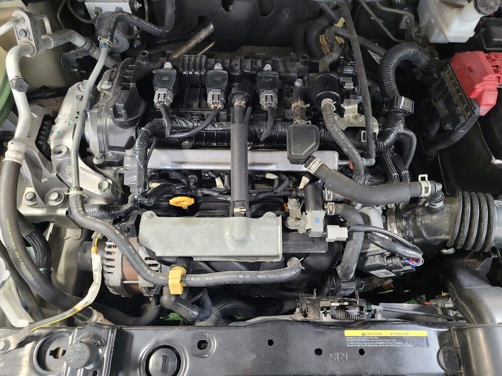 2021 Nissan Versa in Tampa, FL 33612 - 18142603 30