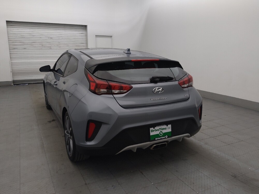 2020 Hyundai Veloster in Tampa, FL 33619 - 18142604 5