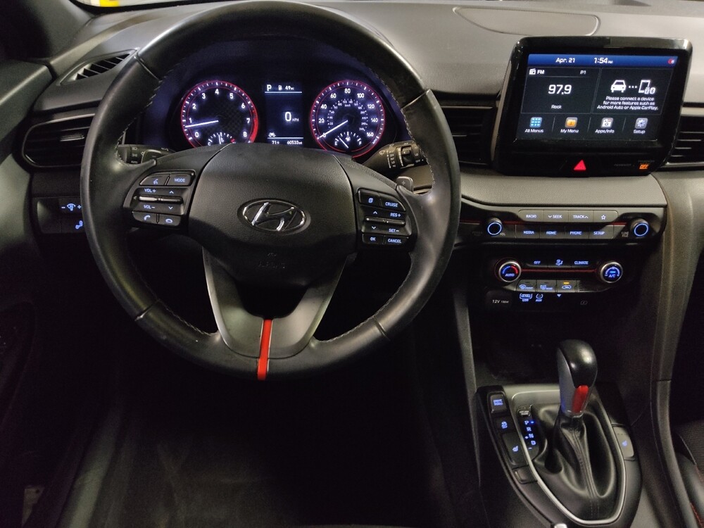 2020 Hyundai Veloster in Tampa, FL 33619 - 18142604 22