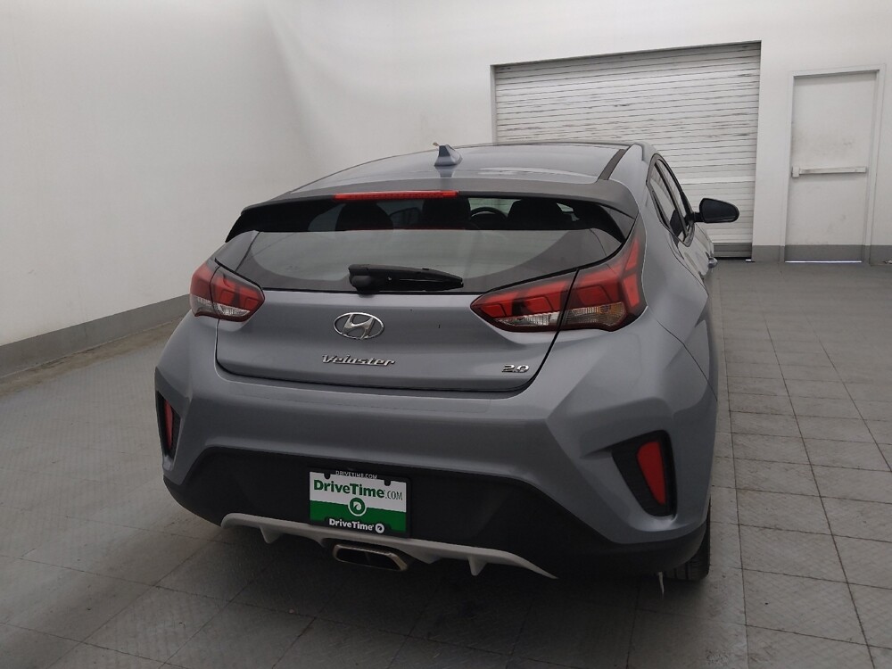 2020 Hyundai Veloster in Tampa, FL 33619 - 18142604 7