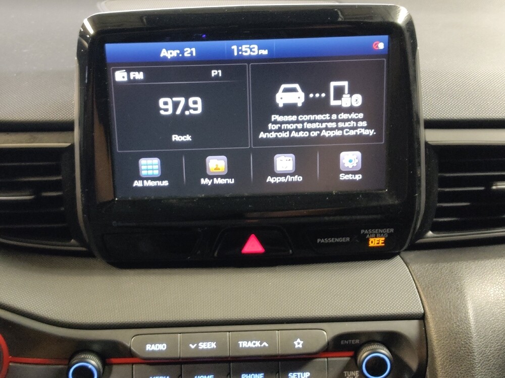 2020 Hyundai Veloster in Tampa, FL 33619 - 18142604 25