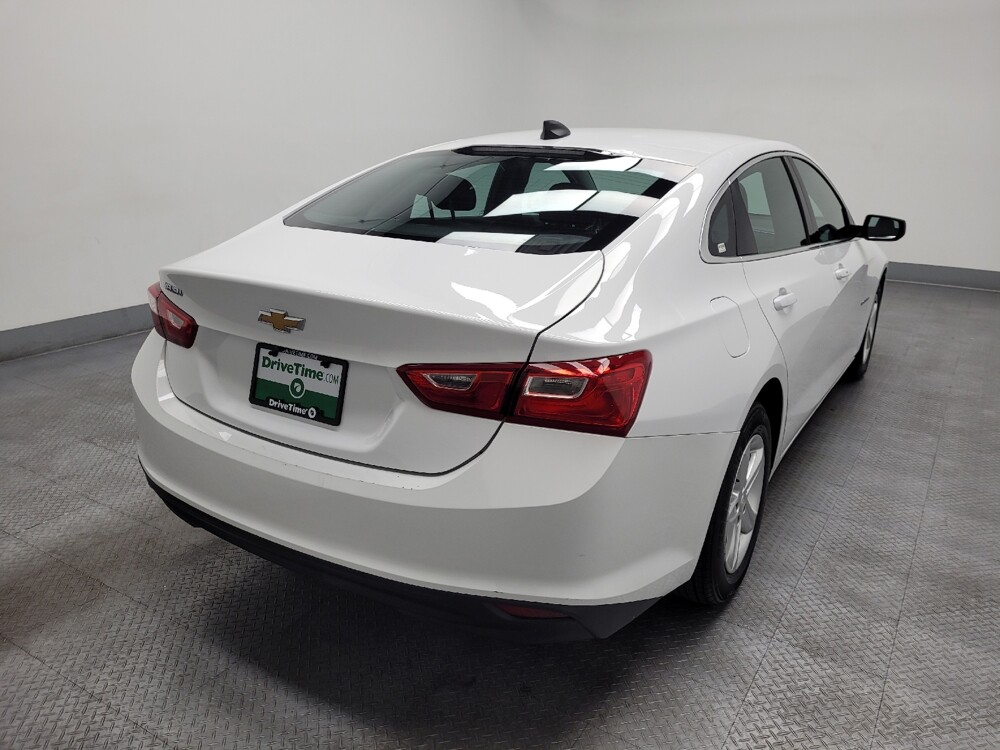 2024 Chevrolet Malibu in Las Vegas, NV 89104 - 18142615 7