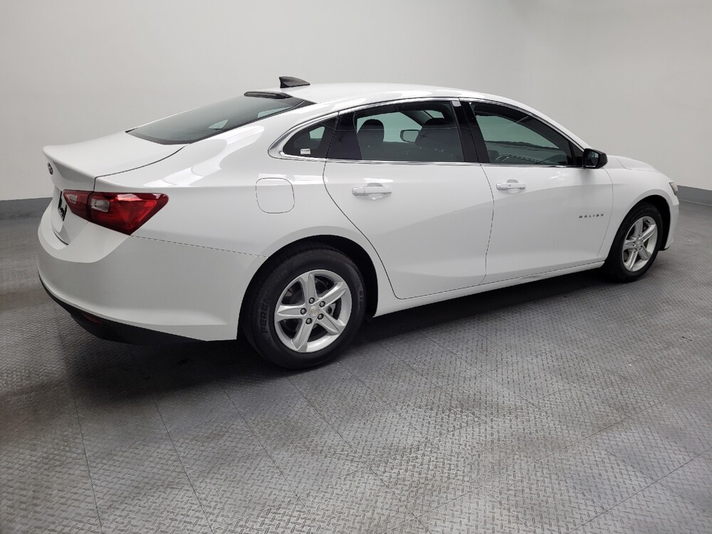 2024 Chevrolet Malibu in Las Vegas, NV 89104 - 18142615 10