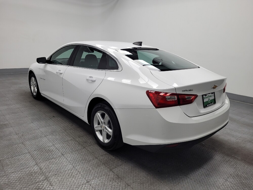 2024 Chevrolet Malibu in Las Vegas, NV 89104 - 18142615 5