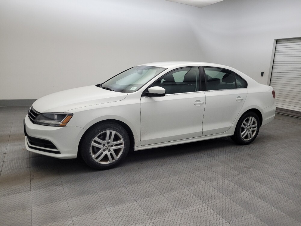 2017 Volkswagen Jetta in Tucson, AZ 85705 - 18142618 2