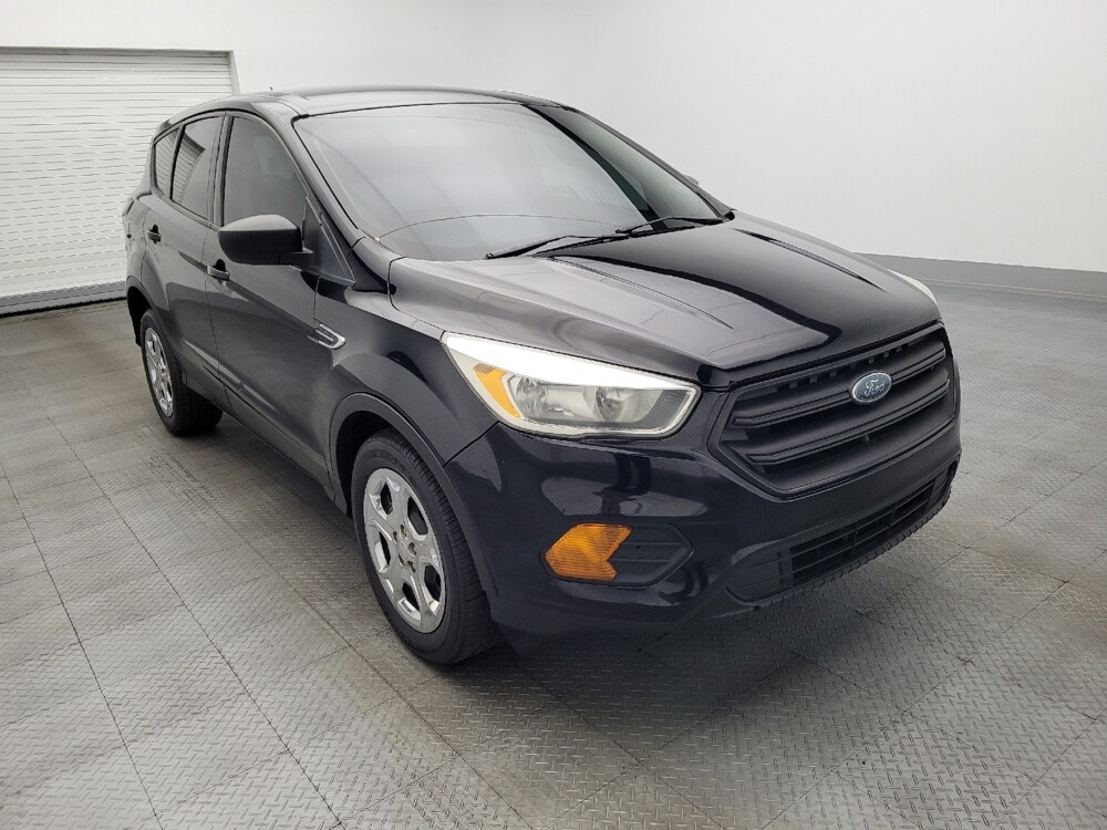 2017 Ford Escape in Ocala, FL 34471 - 18142619 13