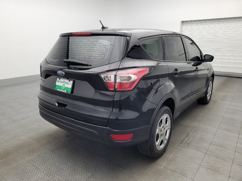 2017 Ford Escape in Ocala, FL 34471 - 18142619 9