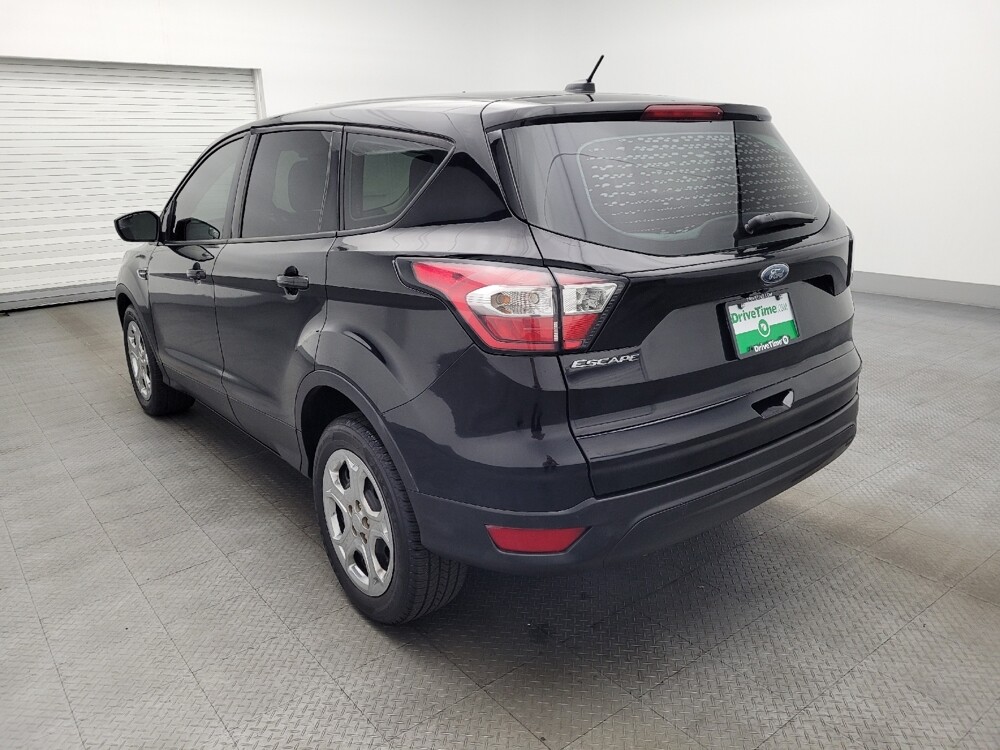 2017 Ford Escape in Ocala, FL 34471 - 18142619 5