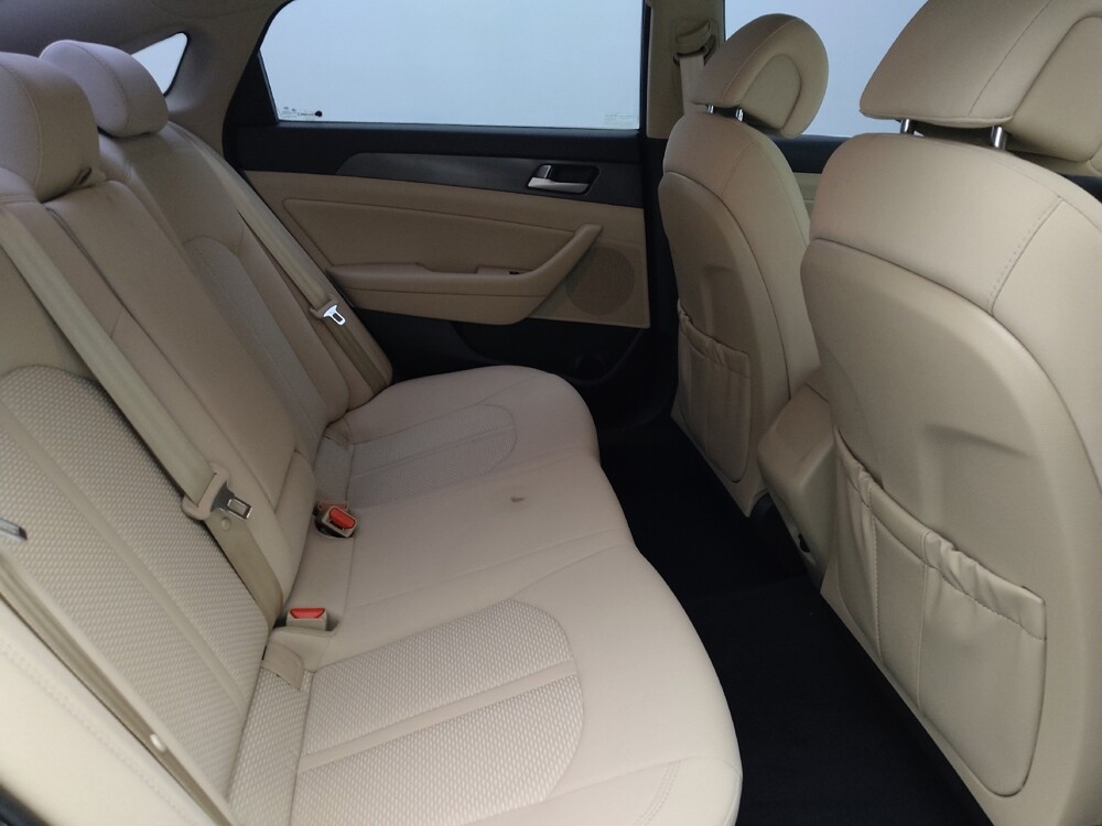 2017 Hyundai Sonata in Miami, FL 33157 - 18142627 19