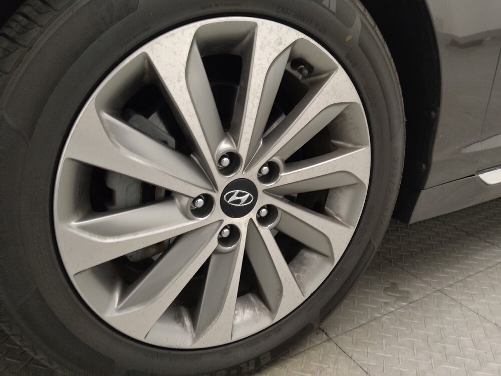 2017 Hyundai Sonata in Miami, FL 33157 - 18142627 31