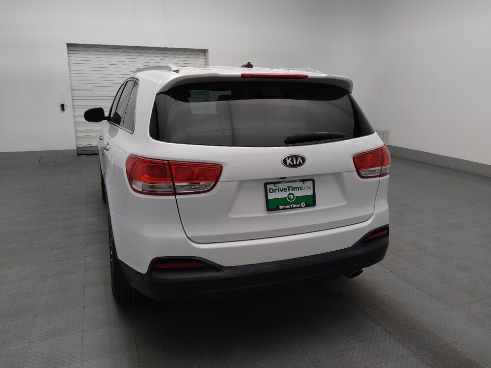 2016 Kia Sorento in Jacksonville, FL 32210 - 18142631 6