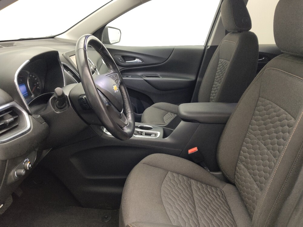 2019 Chevrolet Equinox in Savannah, GA 31419 - 18142633 17