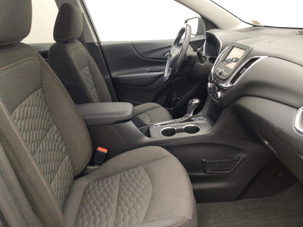 2019 Chevrolet Equinox in Savannah, GA 31419 - 18142633 21