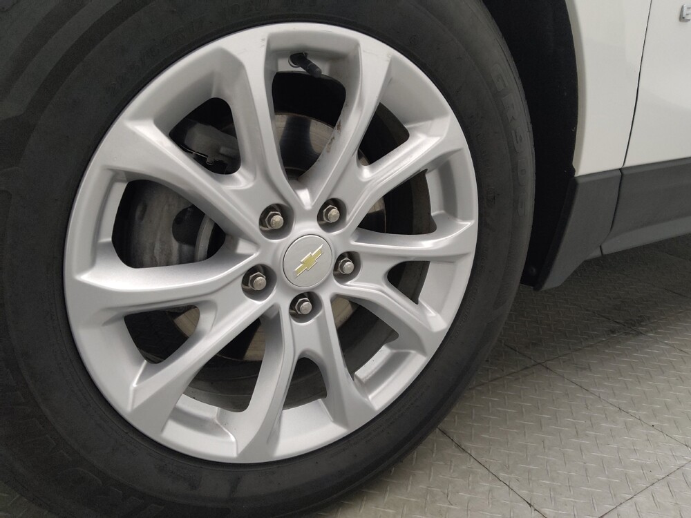 2020 Chevrolet Equinox in Savannah, GA 31419 - 18142638 31