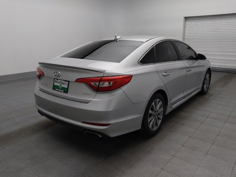 2016 Hyundai Sonata in Savannah, GA 31419 - 18142639 9