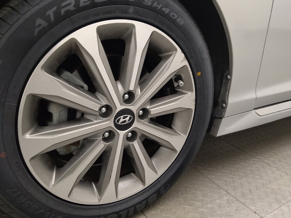 2016 Hyundai Sonata in Savannah, GA 31419 - 18142639 31
