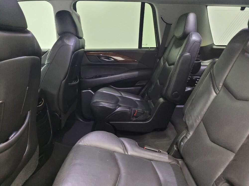2019 Cadillac Escalade in Memphis, TN 38128 - 18142661 18