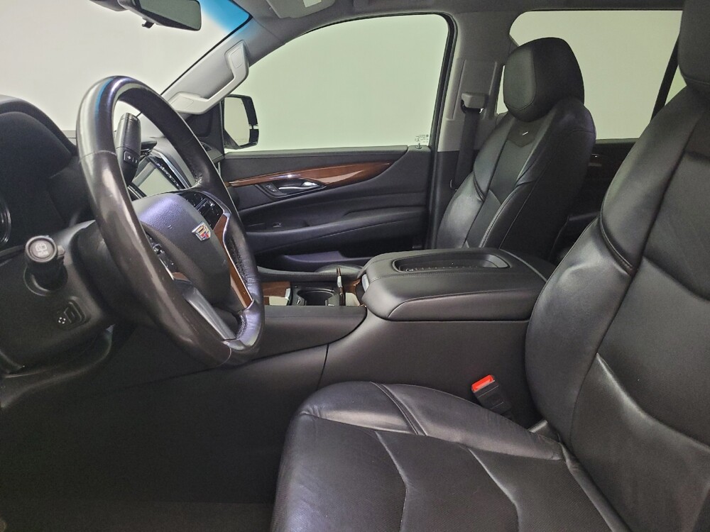 2019 Cadillac Escalade in Memphis, TN 38128 - 18142661 17