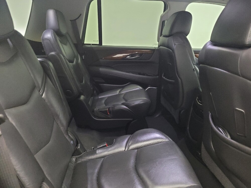 2019 Cadillac Escalade in Memphis, TN 38128 - 18142661 19