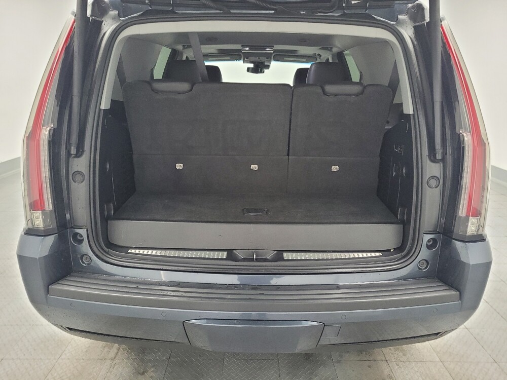 2019 Cadillac Escalade in Memphis, TN 38128 - 18142661 29