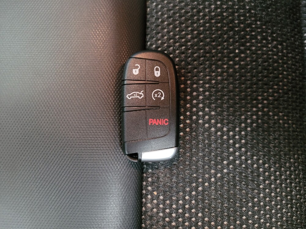 2019 RAM 1500 in Huntsville, AL 35816 - 18142662 32