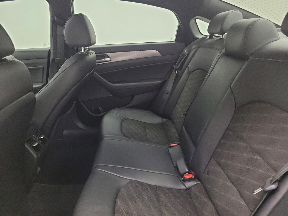 2019 Hyundai Sonata in Madison, TN 37115 - 18142666 18