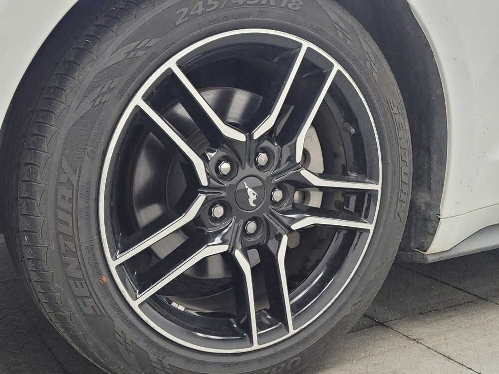 2019 Ford Mustang in Memphis, TN 38128 - 18142668 31