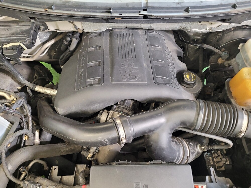 2014 Ford F150 in Louisville, KY 40258 - 18142680 30