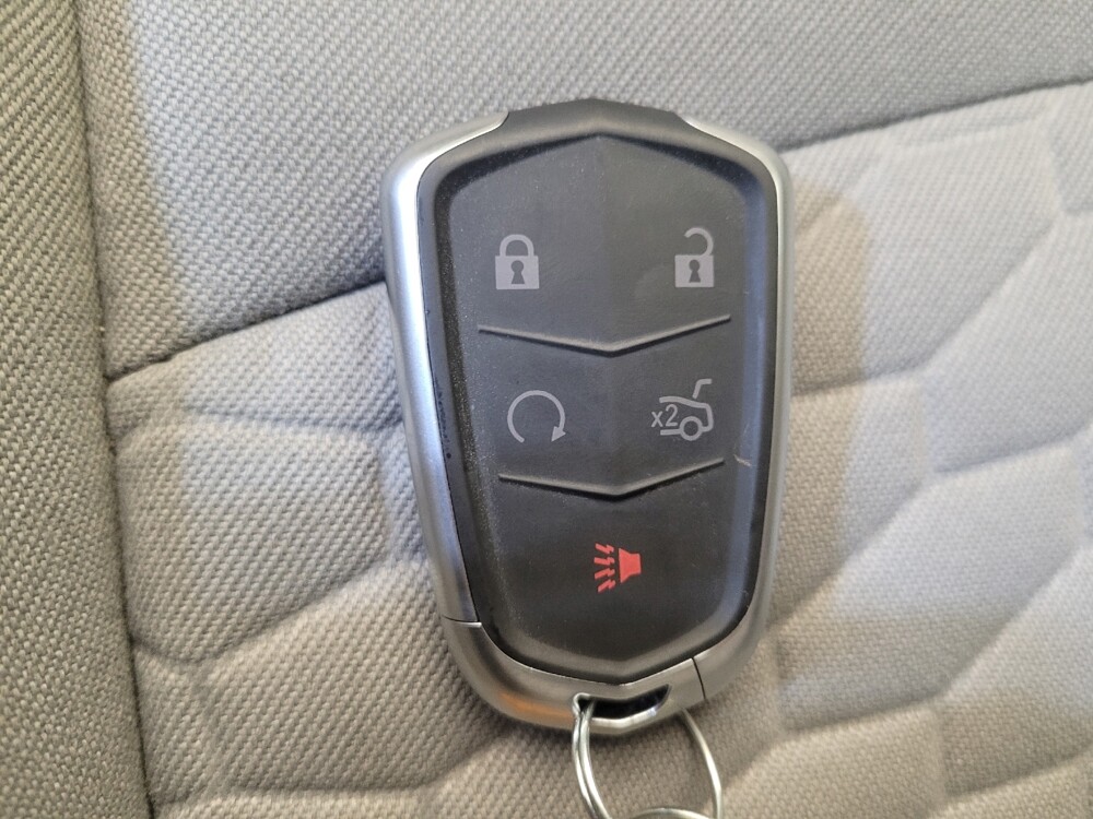 2020 Chevrolet Equinox in Louisville, KY 40258 - 18142682 32