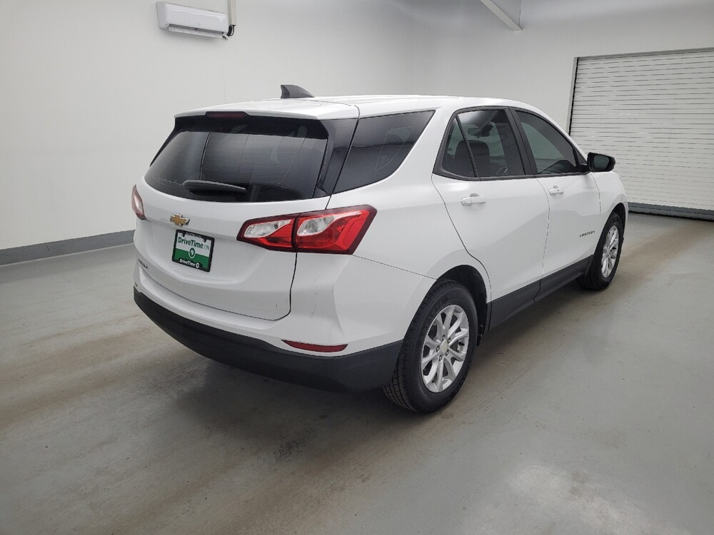 2020 Chevrolet Equinox in Louisville, KY 40258 - 18142682 9