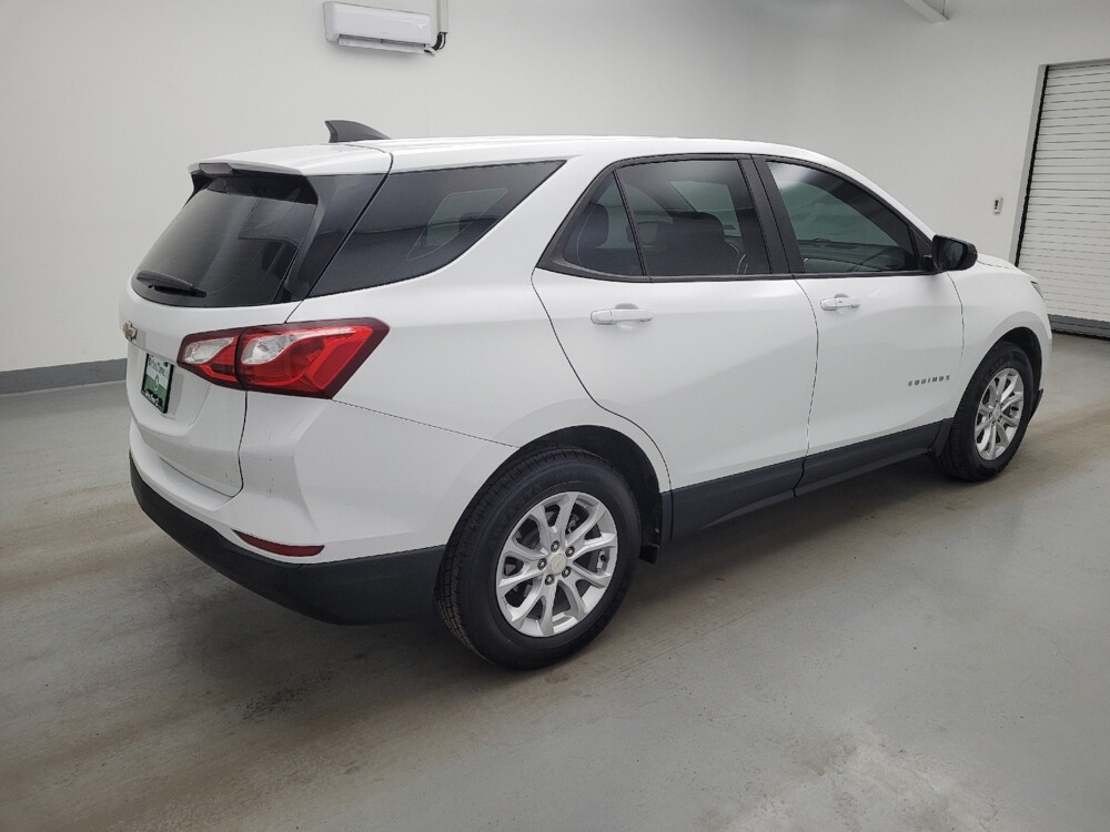 2020 Chevrolet Equinox in Louisville, KY 40258 - 18142682 10