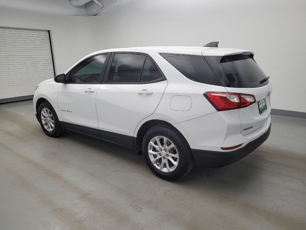 2020 Chevrolet Equinox in Louisville, KY 40258 - 18142682 3