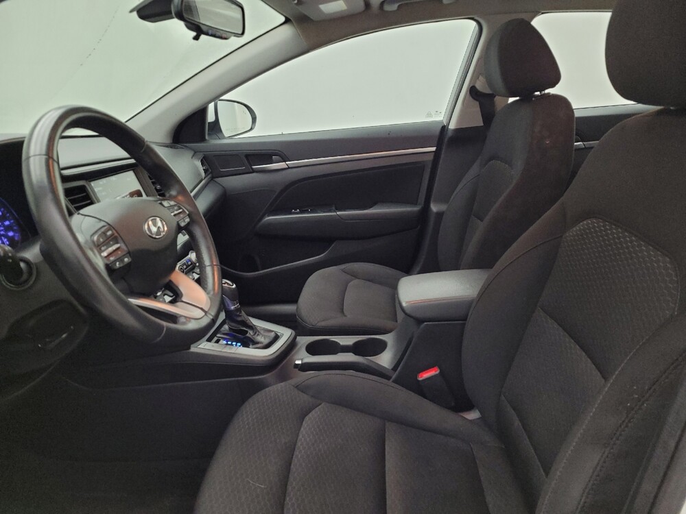 2020 Hyundai Elantra in Toledo, OH 43617 - 18142685 17