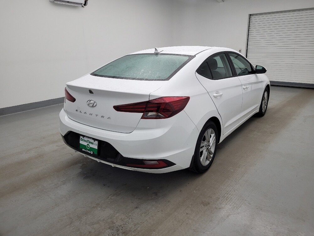 2020 Hyundai Elantra in Toledo, OH 43617 - 18142685 9