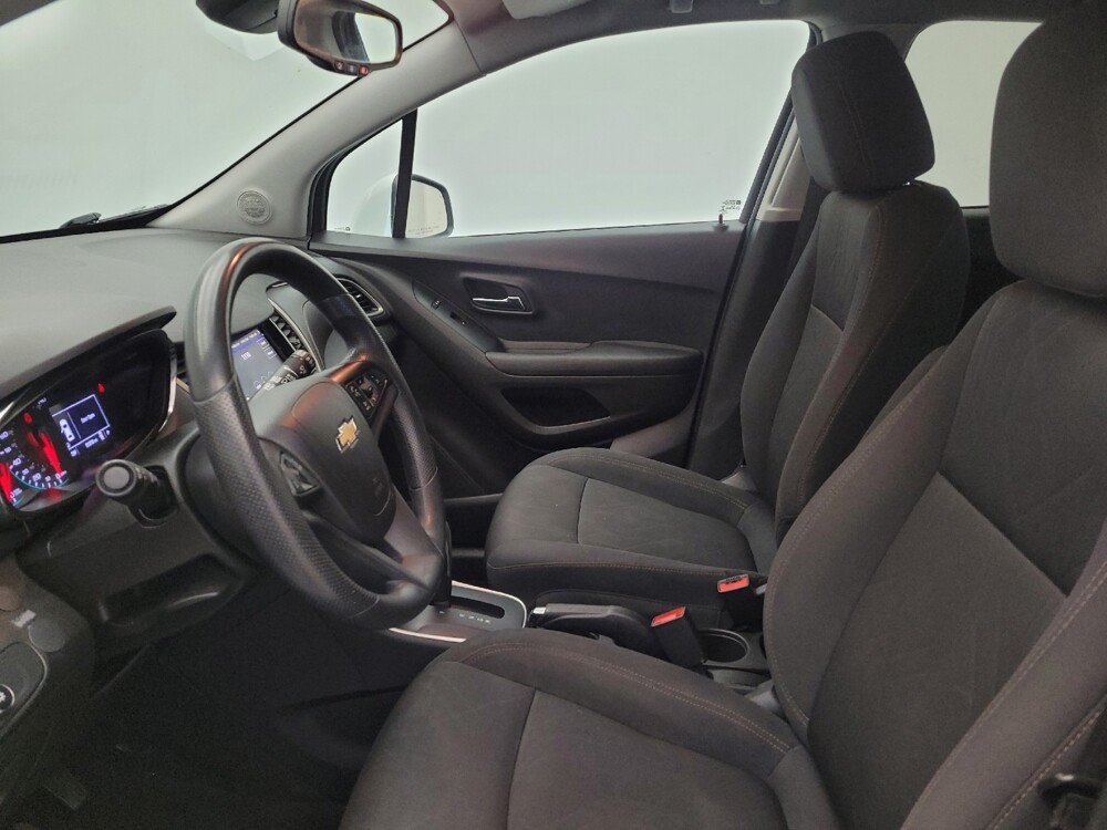 2020 Chevrolet Trax in Louisville, KY 40258 - 18142688 17