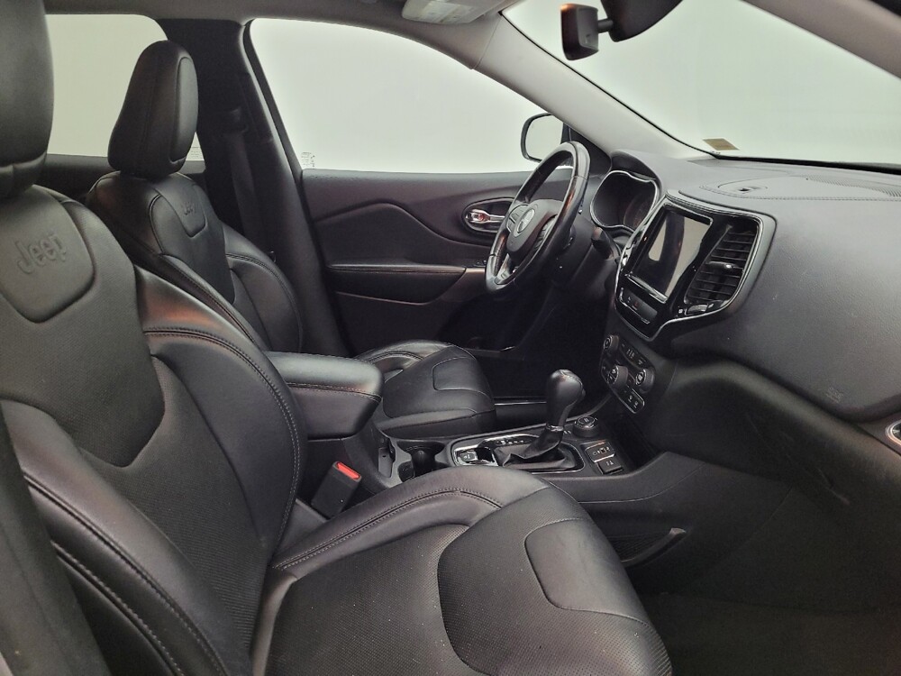 2020 Jeep Cherokee in Toledo, OH 43617 - 18142692 21