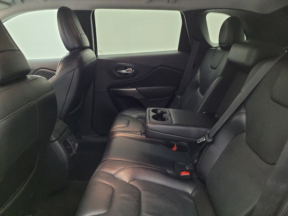 2020 Jeep Cherokee in Toledo, OH 43617 - 18142692 18