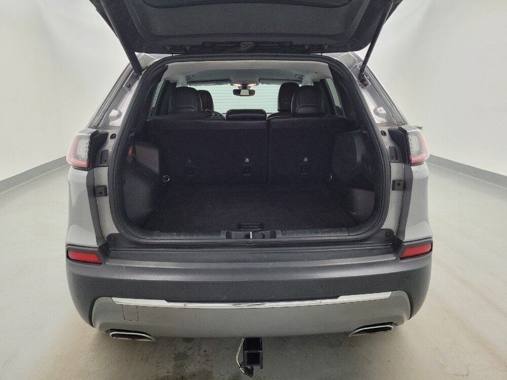 2020 Jeep Cherokee in Toledo, OH 43617 - 18142692 29