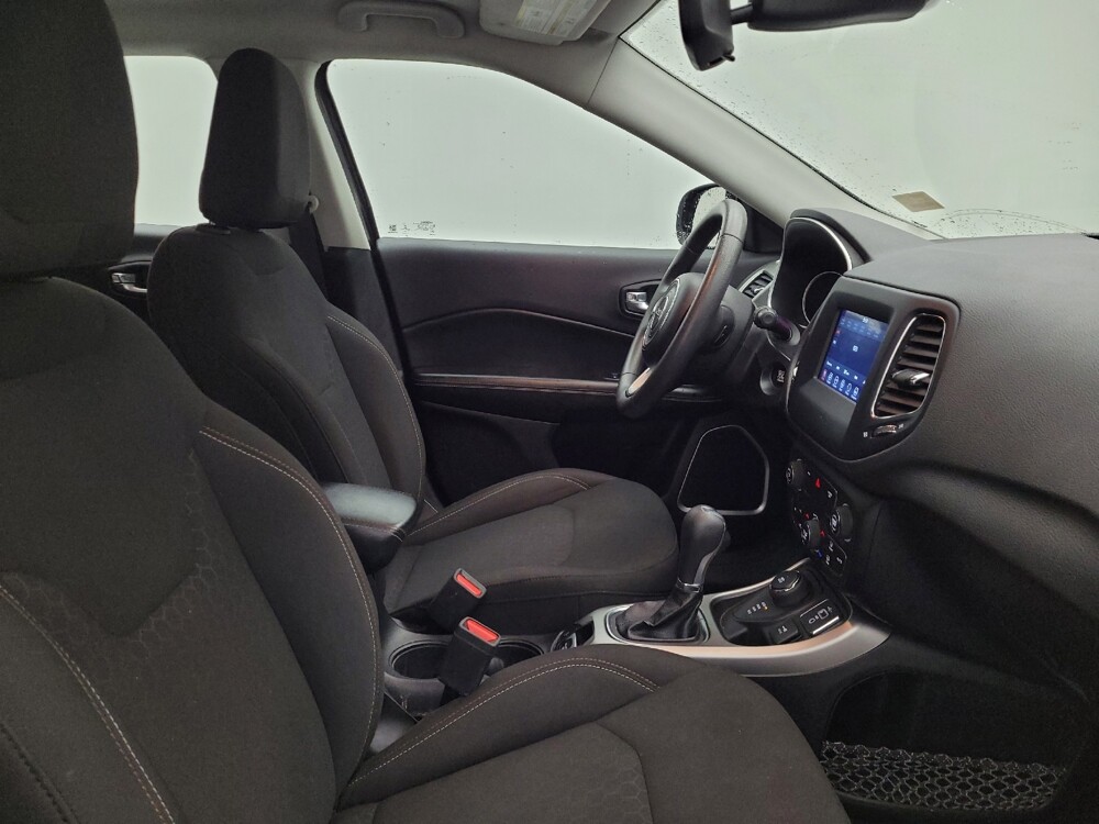 2021 Jeep Compass in Miamisburg, OH 45342 - 18142693 21