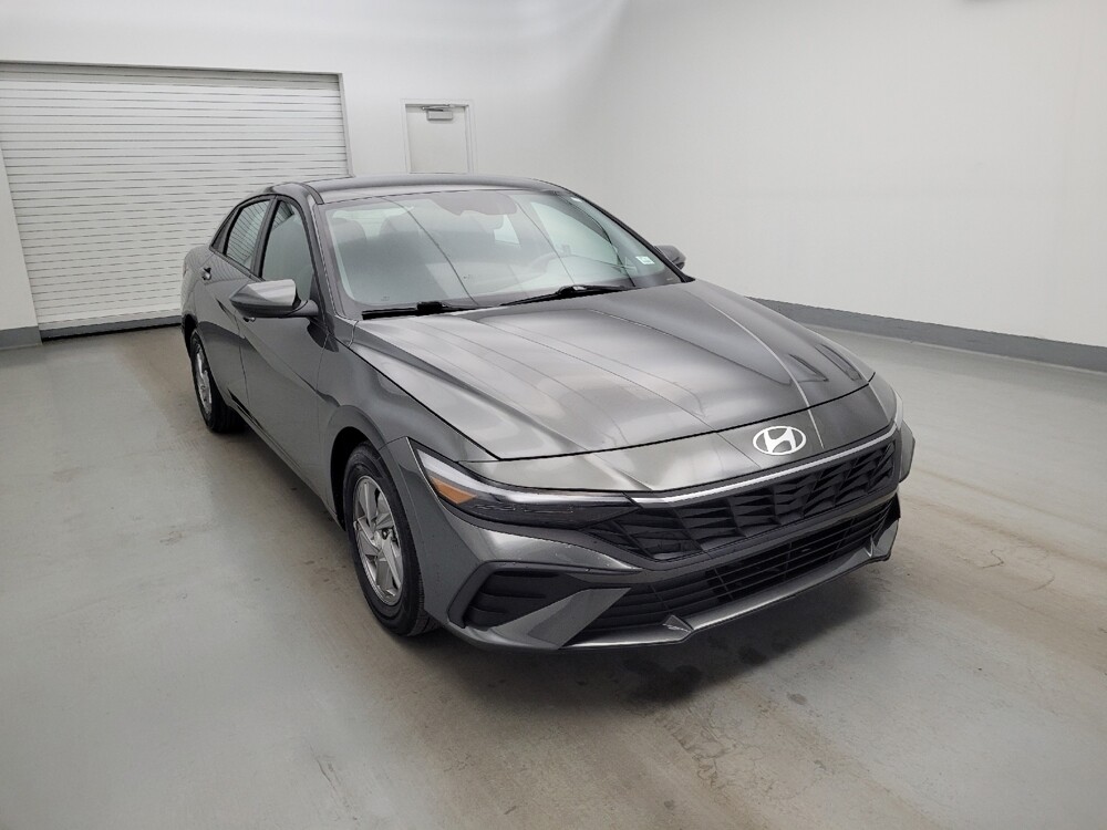2025 Hyundai Elantra in Louisville, KY 40258 - 18142695 13