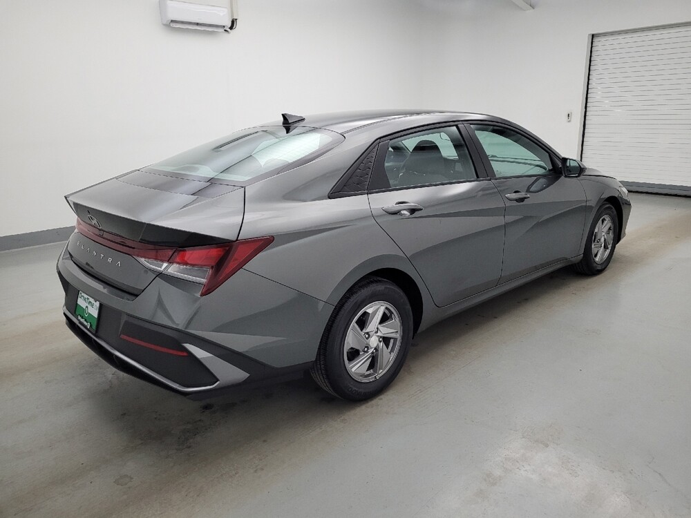 2025 Hyundai Elantra in Louisville, KY 40258 - 18142695 10