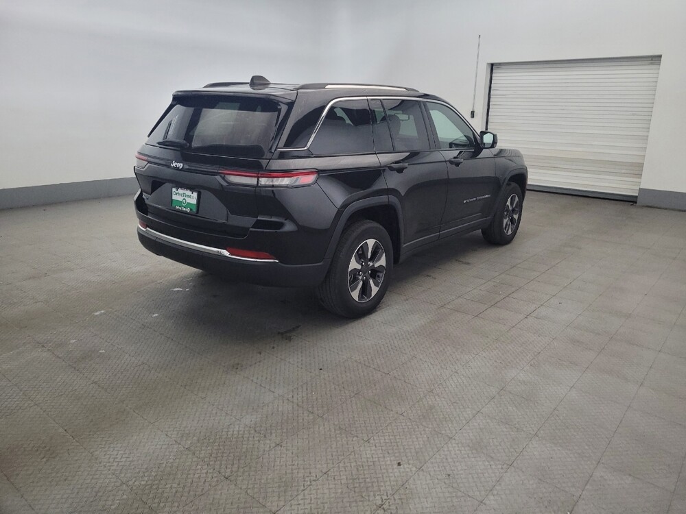 2023 Jeep Grand Cherokee in New Castle, DE 19720 - 18142699 9